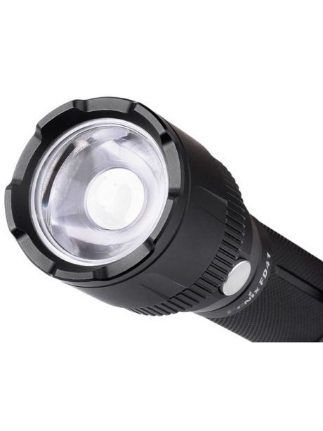 светодиодный фонарь с регулировкой фокуса Fenix FD41 XP-L HI 