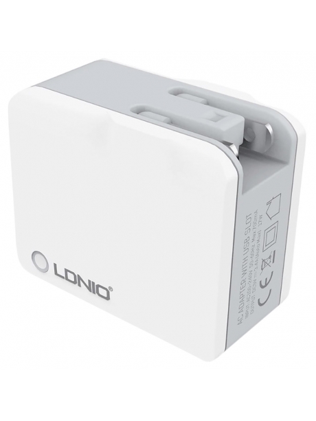 универсальное зарядное устройство LDNIO A3303 3USB *3,4A white