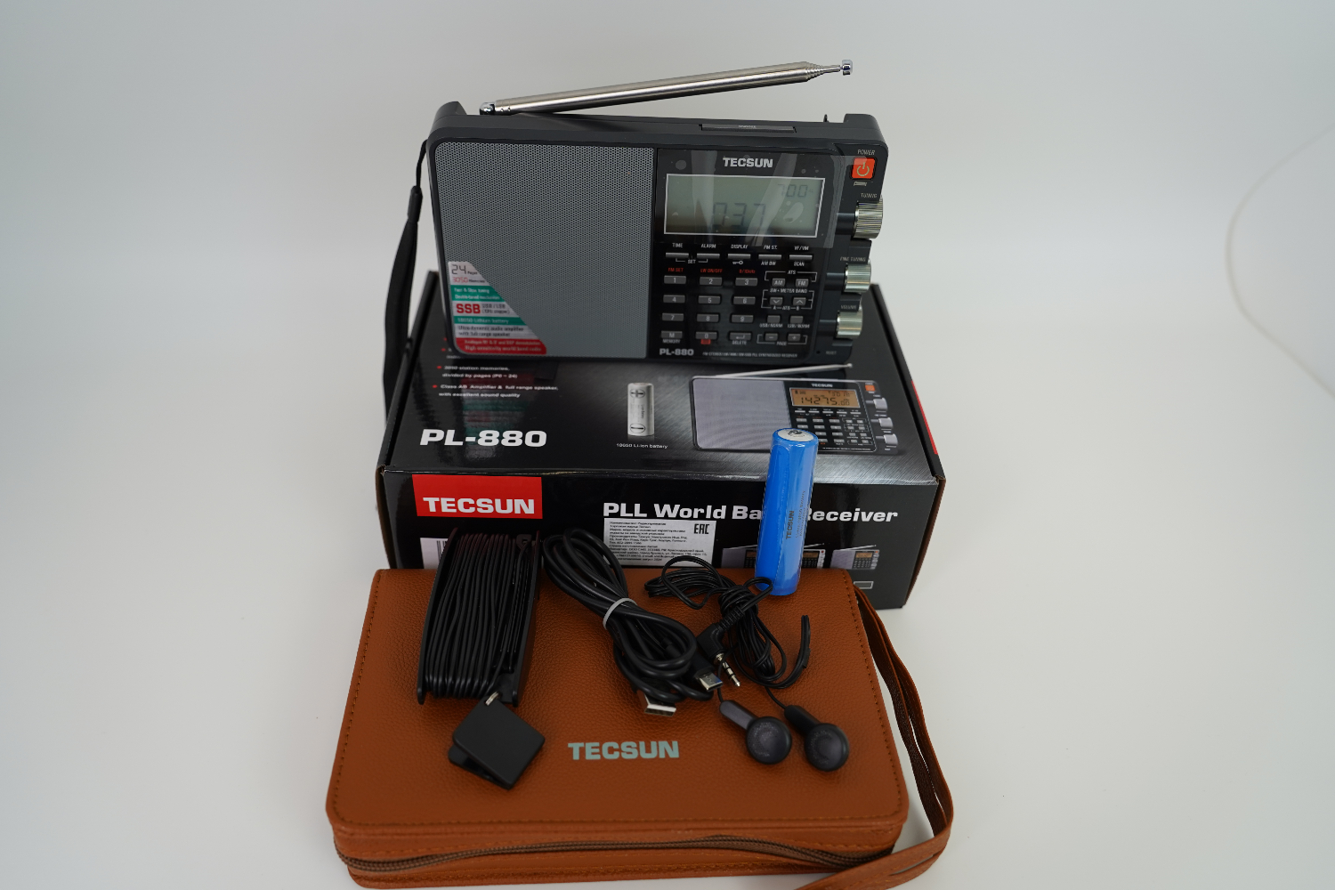 Всеволновый радиоприемник Tecsun  PL-880 black